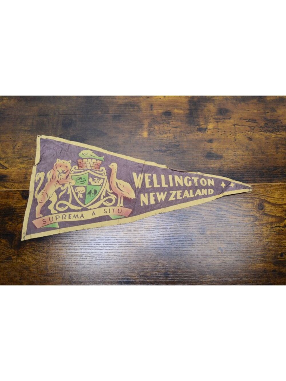 Vintage Wellington, New Zealand pennant collectible 16 inches